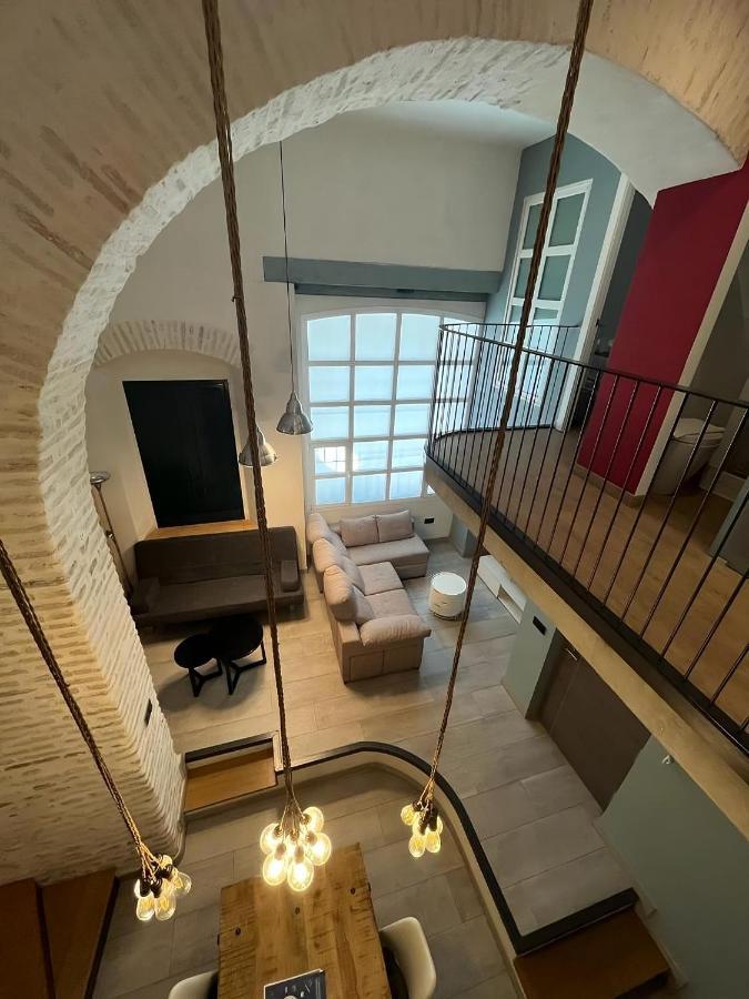 Apartamentos Living Sevilla Centro Maestranza ภายนอก รูปภาพ