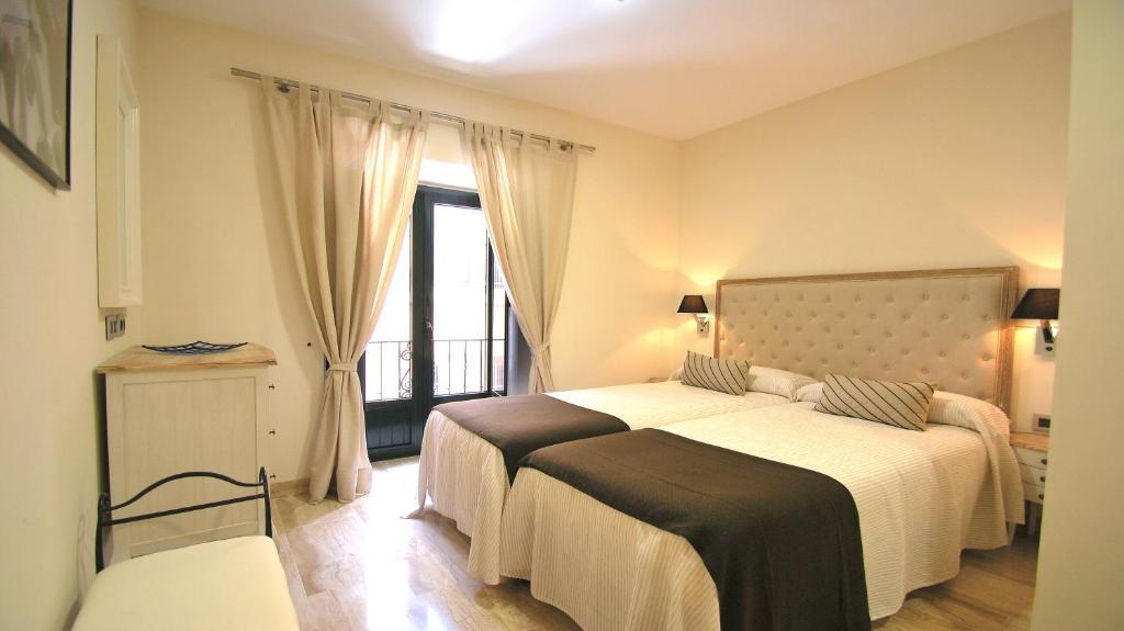 Apartamentos Living Sevilla Centro Maestranza ห้อง รูปภาพ